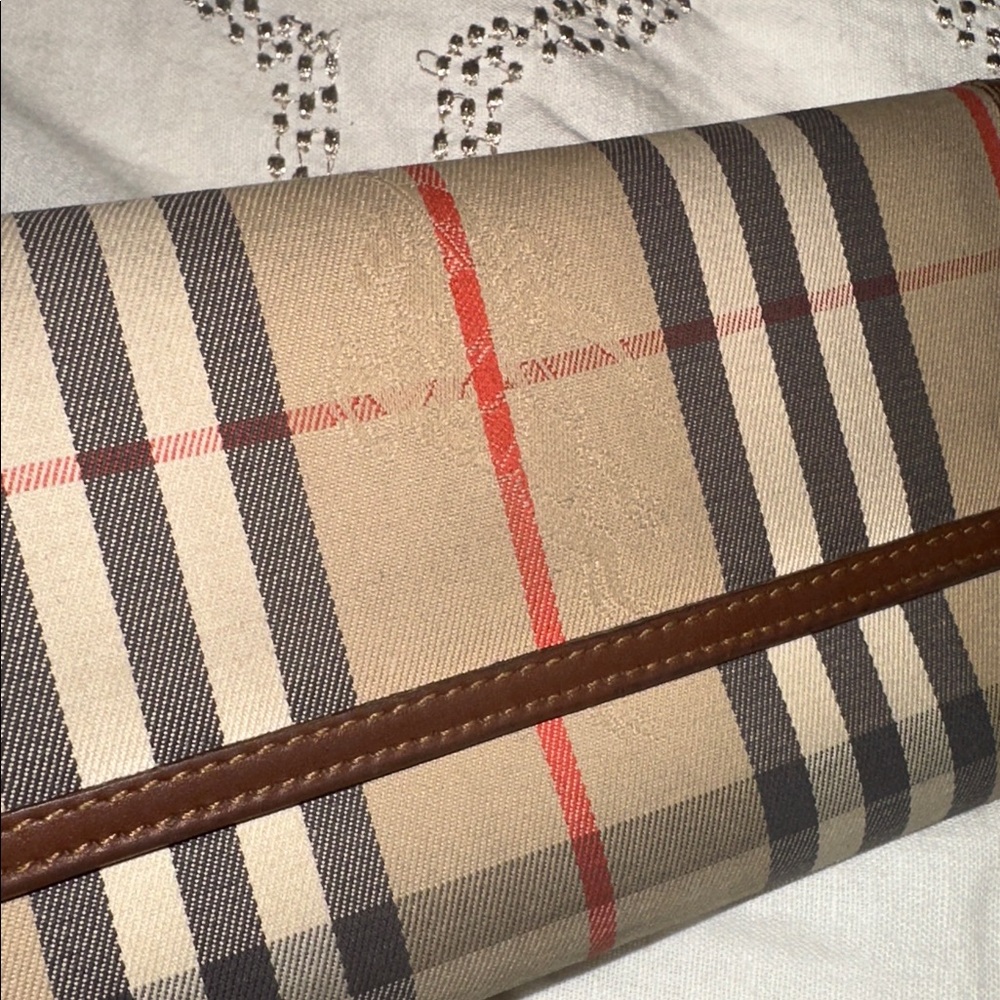 Burberry plaid fold wallet classic nova Wallet leather trim leather interior